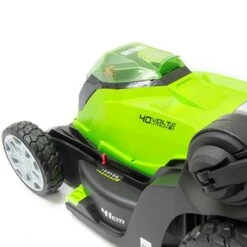 Greenworks 40v 40cm Walk Behind Mower With 2 X 2Ah Batteries And Charger -Garden Bulbs Store 180287 2