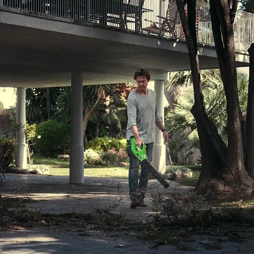 Greenworks 40V Axial Blower With 2Ah Battery And Charger 6 Greenworks 40V Axial Blower With 2Ah Battery And Charger - Image 4